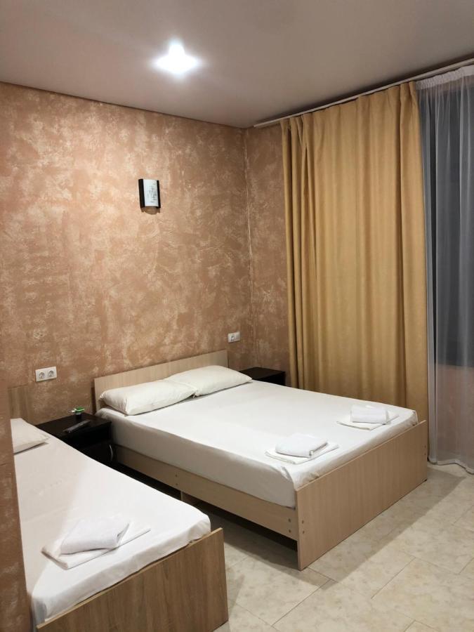 Гостевой Дом Azname Apartment Lidzava ภายนอก รูปภาพ