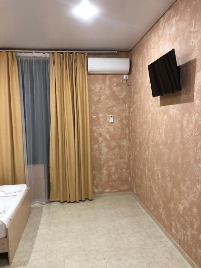 Гостевой Дом Azname Apartment Lidzava ภายนอก รูปภาพ
